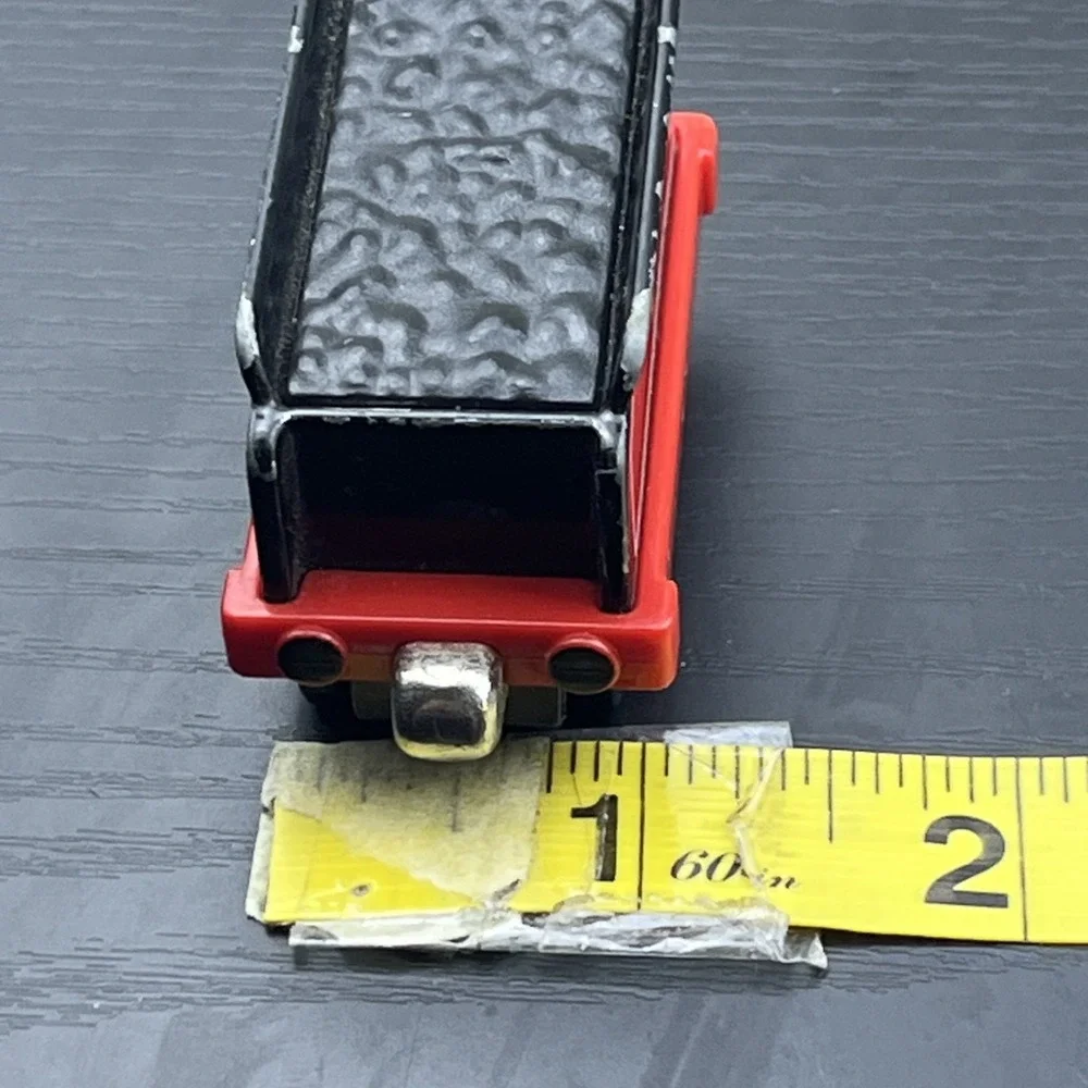 Thomas & Friends #9 Coal Car Take Along 2002 Learning Curve Die-Cast Magnetic